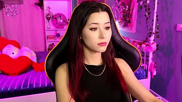 RedMidnight online show from 12-21-25, 09:04