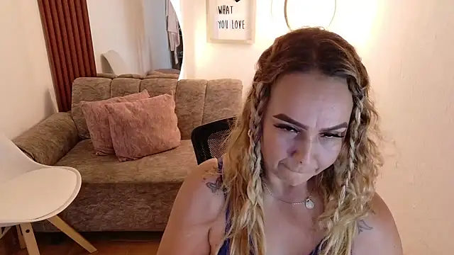 Aunty milf online show from 05-05-26, 07:39