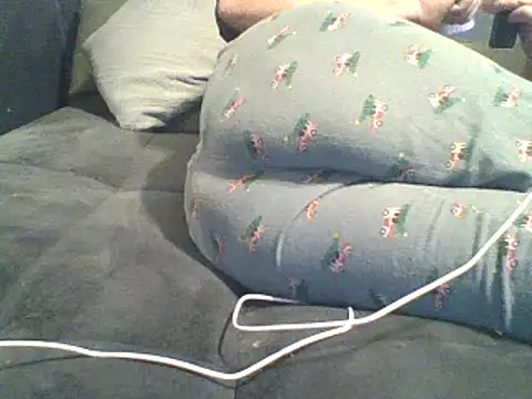 xxxenzo1 online show from 03-10-26, 12:42