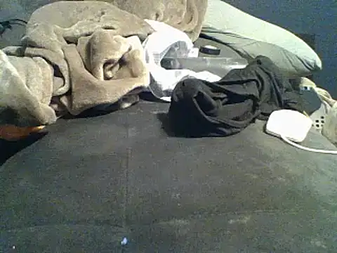 xxxenzo1 online show from 05-07-26, 07:45