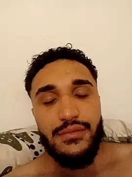 Snapshot of elgasmii chatting on 06-14-26, 12:40 elgasmii online show from 06-14-26, 12:40