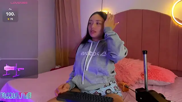 Snapshot of zammy_brown chatting on 02-07-26, 03:36 zammy brown online show from 02-07-26, 03:36