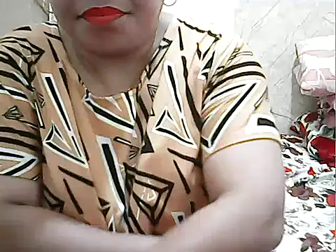 Snapshot of cutechubby chatting on 02-08-26, 05:54 cutechubby online show from 02-08-26, 05:54