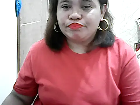 Snapshot of cutechubby chatting on 01-17-26, 12:53 cutechubby online show from 01-17-26, 12:53