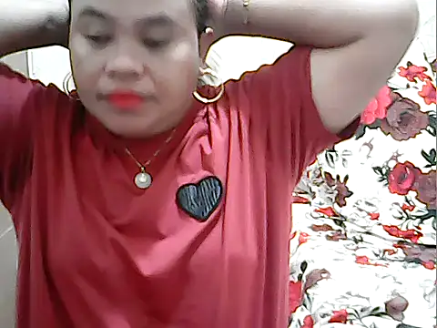 Snapshot of cutechubby chatting on 01-17-26, 12:15 cutechubby online show from 01-17-26, 12:15