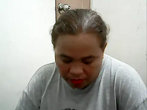 cutechubby online show from 05-26-26, 10:57