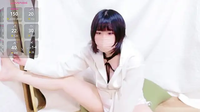 Snapshot of ayaka_257 chatting on 12-21-25, 02:41 ayaka 257 online show from 12-21-25, 02:41