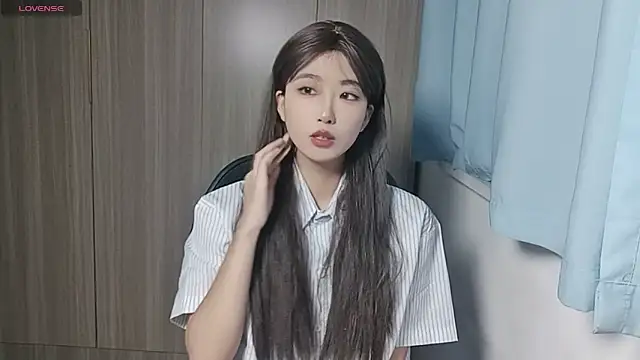 Yyoo-99 online show from 11-30-25, 01:12