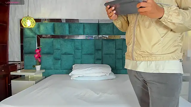  bonnyandclyde online show from 03-13-26, 12:21