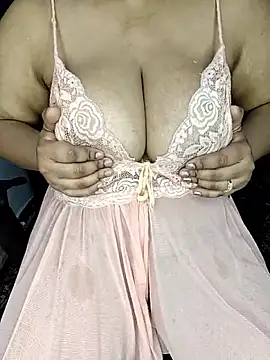 Curvy Pooja online show from 04-04-26, 07:37