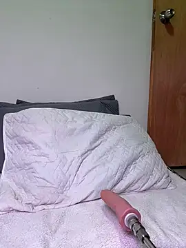 sophie 1  online show from 07-17-26, 03:59