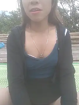 tieutam122 online show from 12-21-25, 01:19