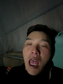 sanu551 online show from 12-18-25, 11:47