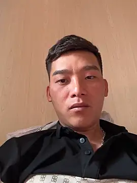 sanu551 online show from 12-15-25, 03:23