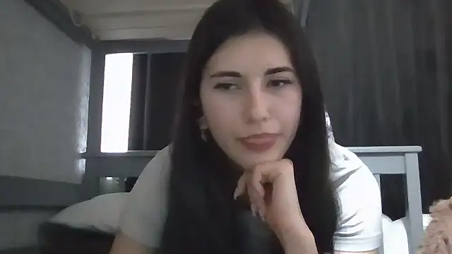 Snapshot of StarYeadon chatting on 12-05-25, 08:13 StarYeadon online show from 12-05-25, 08:13