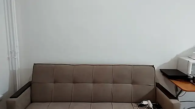 Snapshot of ArianeRandy chatting on 02-06-26, 02:57 ArianeRandy online show from 02-06-26, 02:57