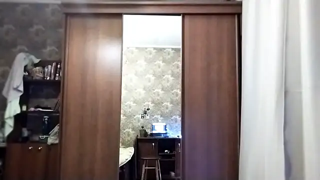 ArianeRandy online show from 12-14-25, 09:04