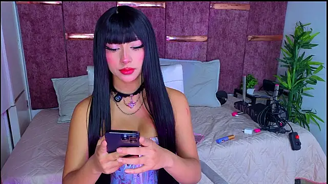 Snapshot of amberthangelss chatting on 02-12-26, 01:11 amberthangelss online show from 02-12-26, 01:11