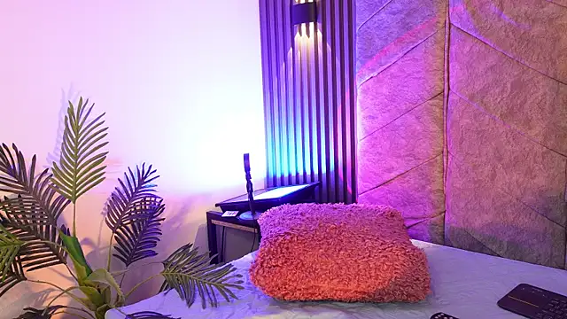 amberthangelss online show from 04-15-26, 12:32