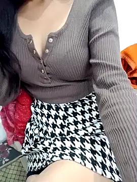 Triptii 0 online show from 11-30-25, 08:53