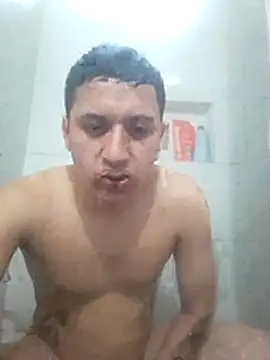 Snapshot of Alvarezz0202 chatting on 07-17-26, 04:48 Alvarezz0202 online show from 07-17-26, 04:48