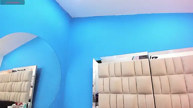 melany love0 online show from 03-26-26, 12:20