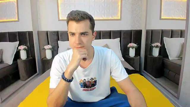 ThomasSmity online show from 11-25-25, 05:35