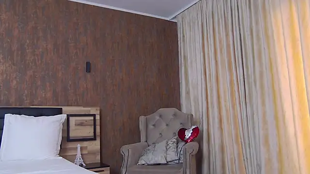 SilviaPastori online show from 01-09-26, 06:20