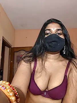 Snapshot of adite20 chatting on 11-30-25, 06:41 adite20 online show from 11-30-25, 06:41