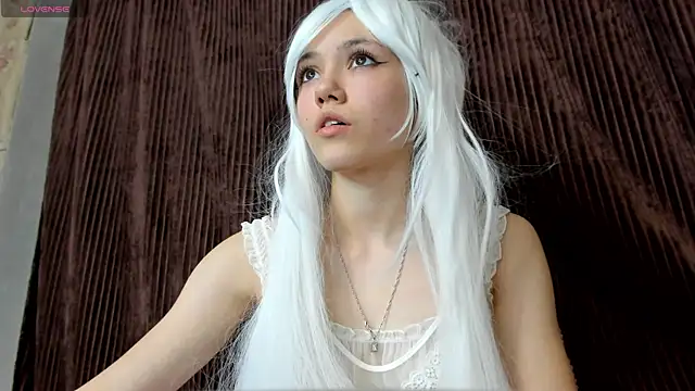 MissKotomissCat online show from 11-29-25, 01:39