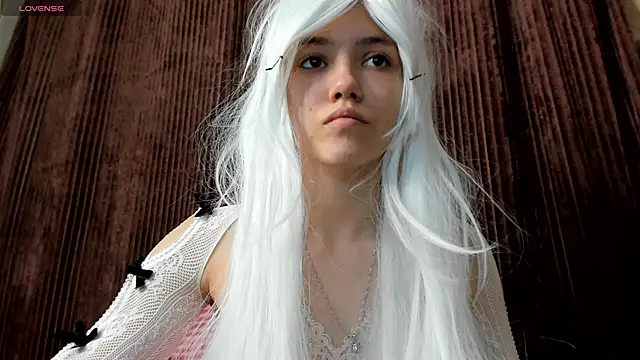 MissKotomissCat online show from 11-30-25, 04:52