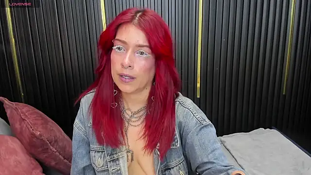 LolyYunno online show from 03-26-26, 02:10