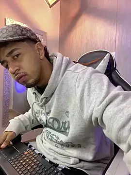 Brand Collins online show from 03-12-26, 11:47