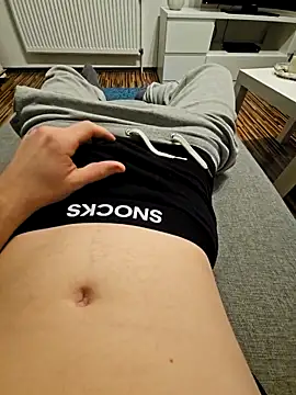 Snapshot of jan_dick05 chatting on 02-10-26, 04:17 jan dick05 online show from 02-10-26, 04:17