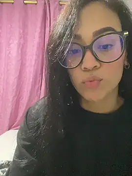 Klohewilliams  online show from 02-16-26, 02:43