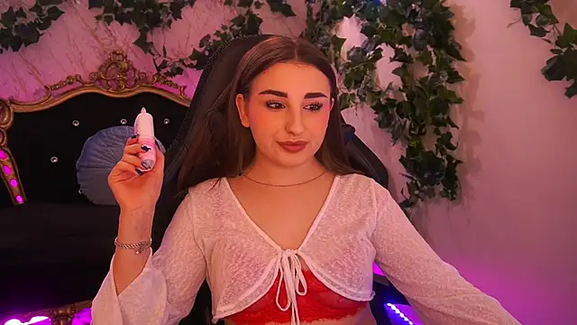 NaomiBaae online show from 12-04-25, 02:27