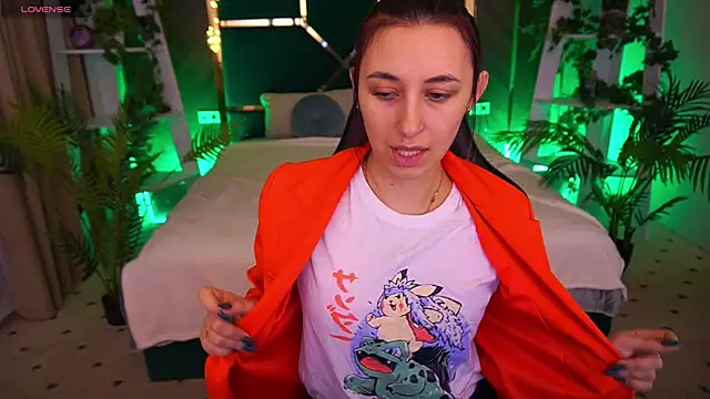 RoxieRay online show from 02-15-26, 02:38