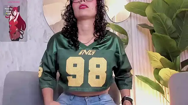 sarah sluty online show from 05-09-26, 02:15