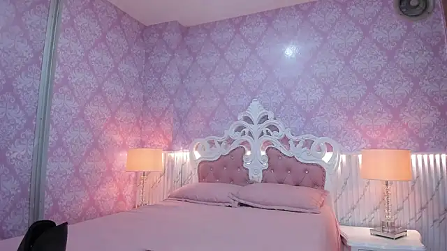 sarah sluty online show from 04-16-26, 02:23