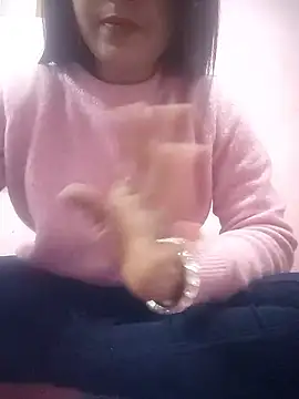 Juliekhan 98 online show from 01-10-26, 05:30