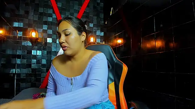 AzumiWalker online show from 02-26-26, 02:11