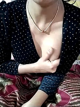 RASHMI SHARMA9 online show from 01-07-26, 05:07