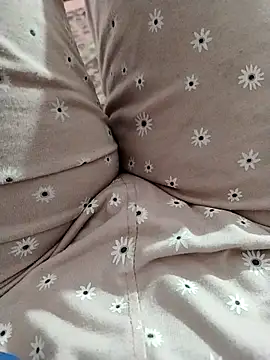 RASHMI SHARMA9 online show from 03-09-26, 02:31