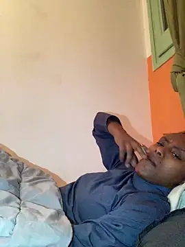    Hannah    online show from 12-17-25, 11:54