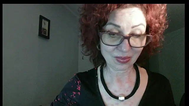 Kelly Flurr online show from 05-11-26, 03:29