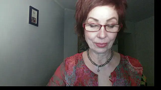 Kelly Flurr online show from 12-21-25, 03:25