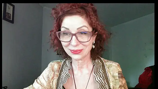 Kelly Flurr online show from 05-10-26, 01:57