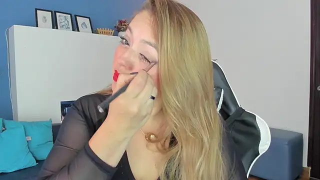 Anto Thompson online show from 04-09-26, 08:26