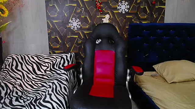 kim curlyy online show from 11-30-25, 02:40