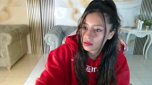 serabella s online show from 12-15-25, 01:06